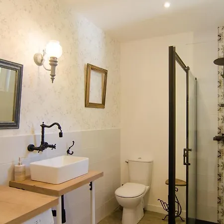 Isabelle -2 - 2 Jacuzzi Privatifs Apartman *